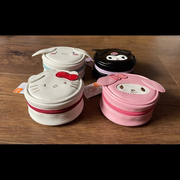 SANRIO-Imported (NWT) Character Jewelry Travel Cases-YOU CHOOSE - Picture 2 of 13